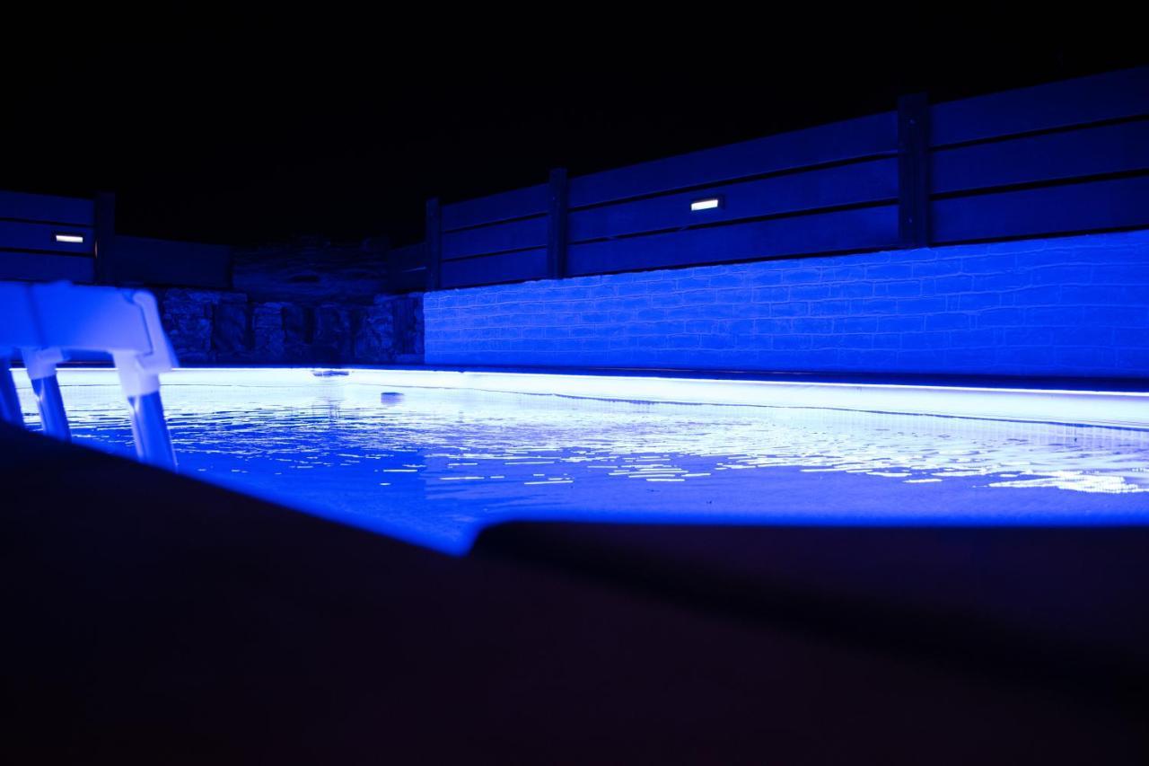 Pombia Haritos Holidays Home מראה חיצוני תמונה