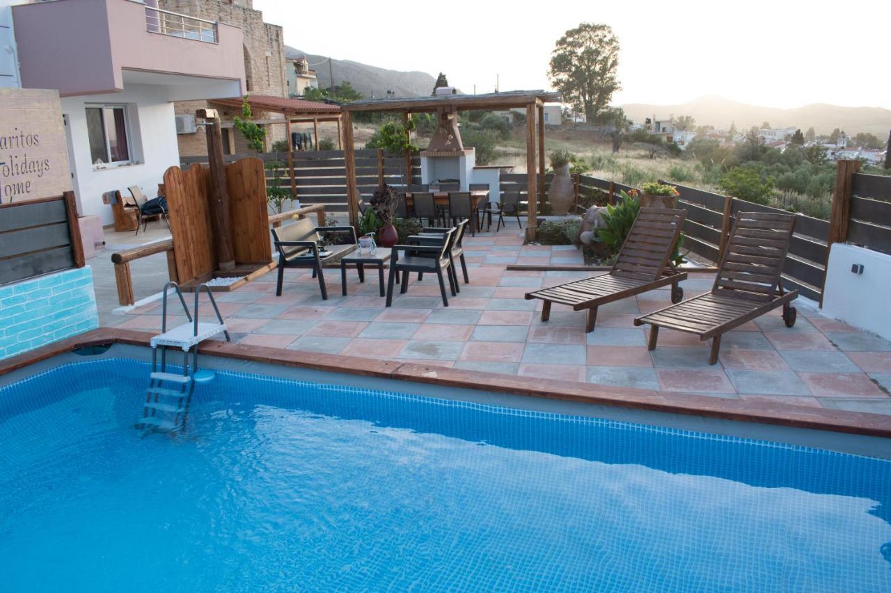Pombia Haritos Holidays Home מראה חיצוני תמונה